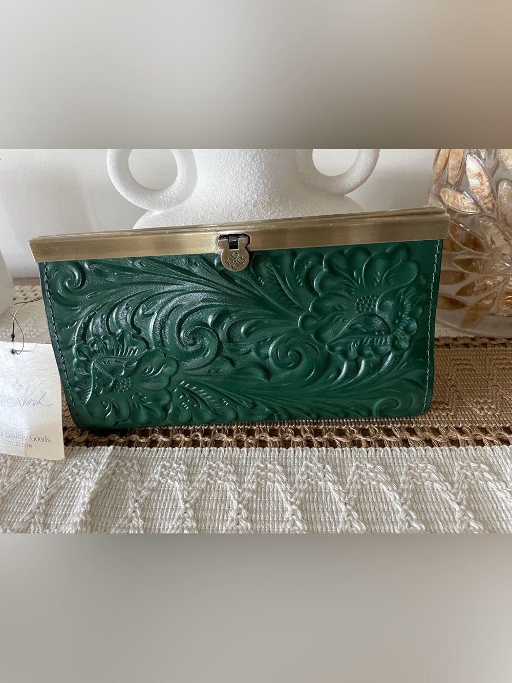 Patricia Nash Emerald Green Embossed Leather Wallet - Picture 3 of 13